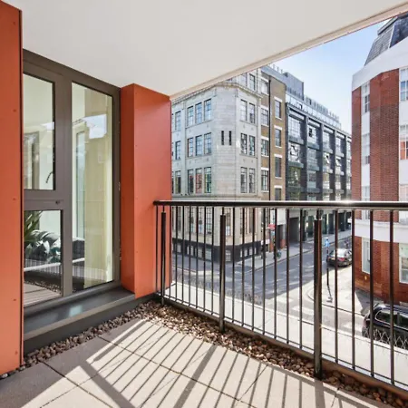 Cubo Farringdon Apartment